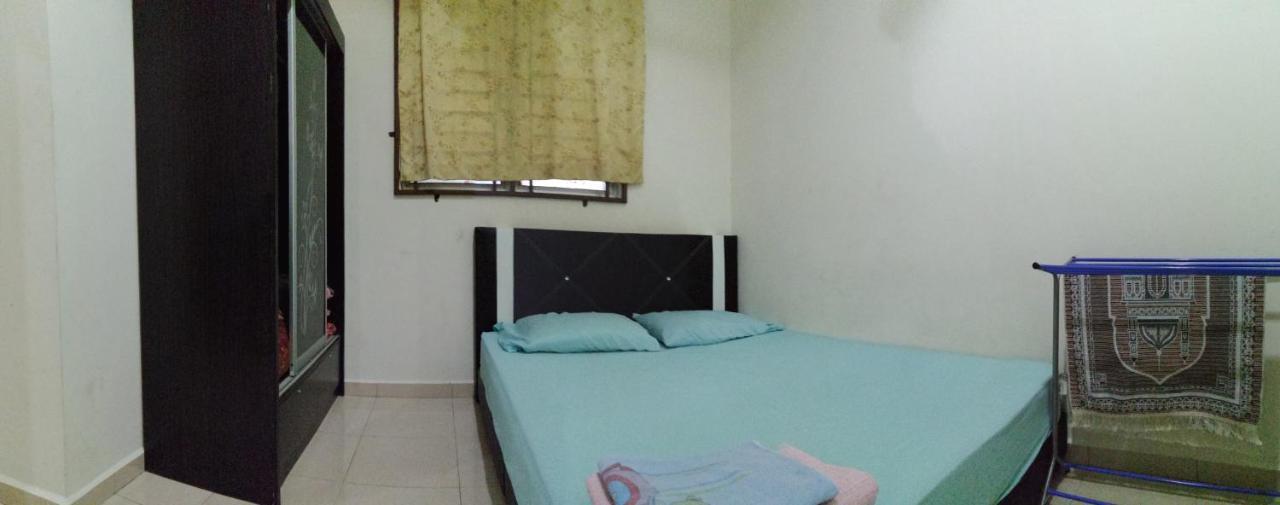 Assyifa Homestay Дунгун Экстерьер фото
